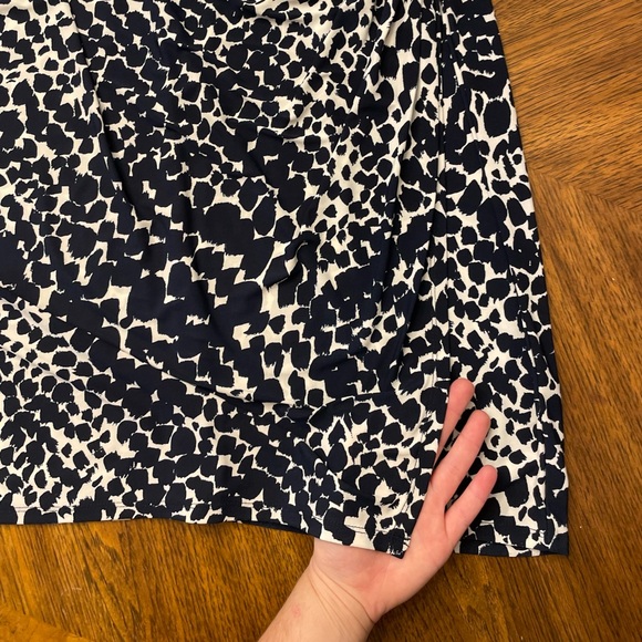 Ralph Lauren Dress Womens 4 Navy White V Neck Abstract Pattern Wrap Knee 12 - Picture 3 of 5